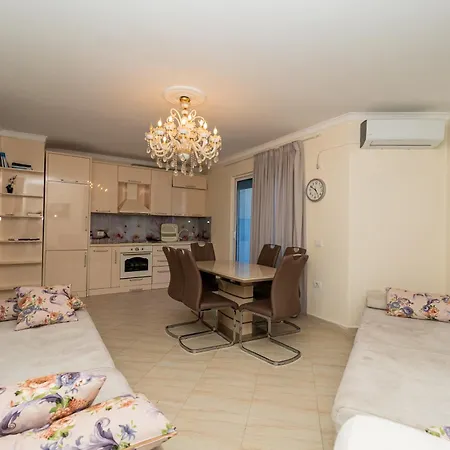 Odore Di Mare Golem (Tirana)